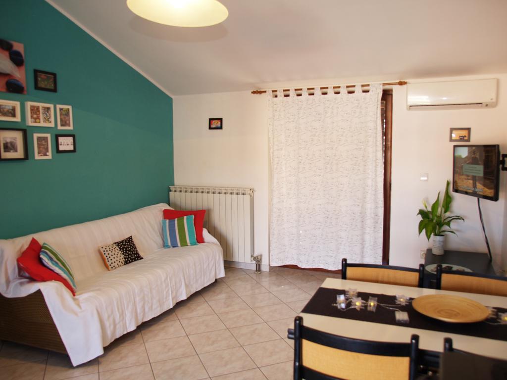 Family Friendly Apartments Pula Phòng bức ảnh
