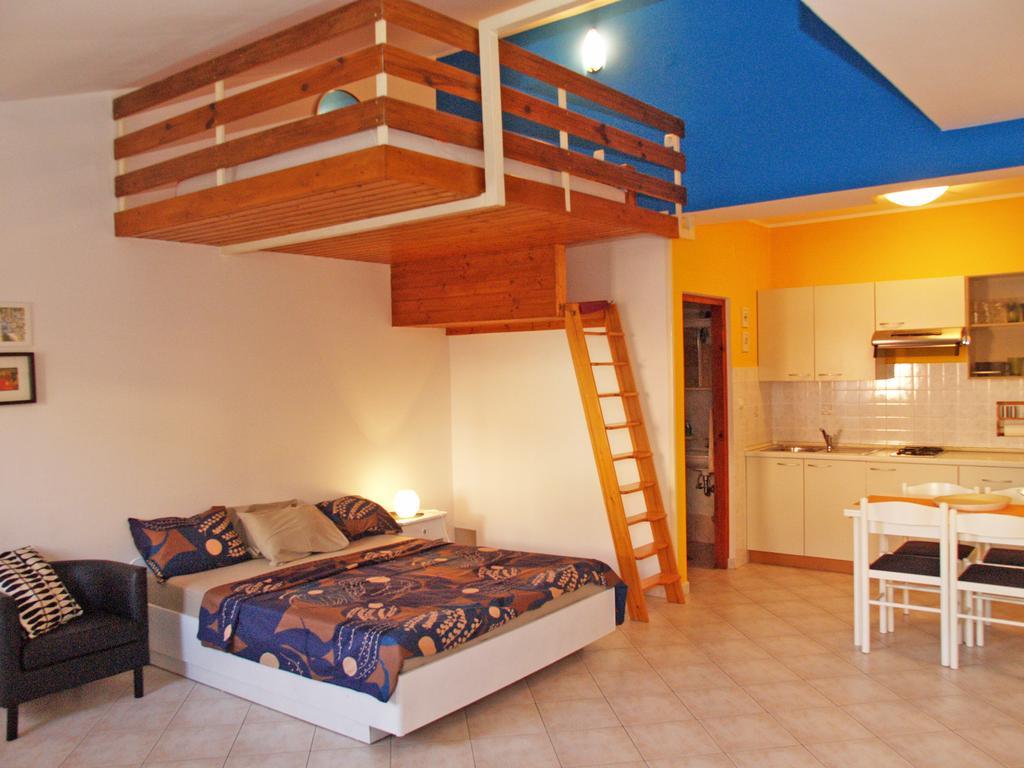 Family Friendly Apartments Pula Ngoại thất bức ảnh